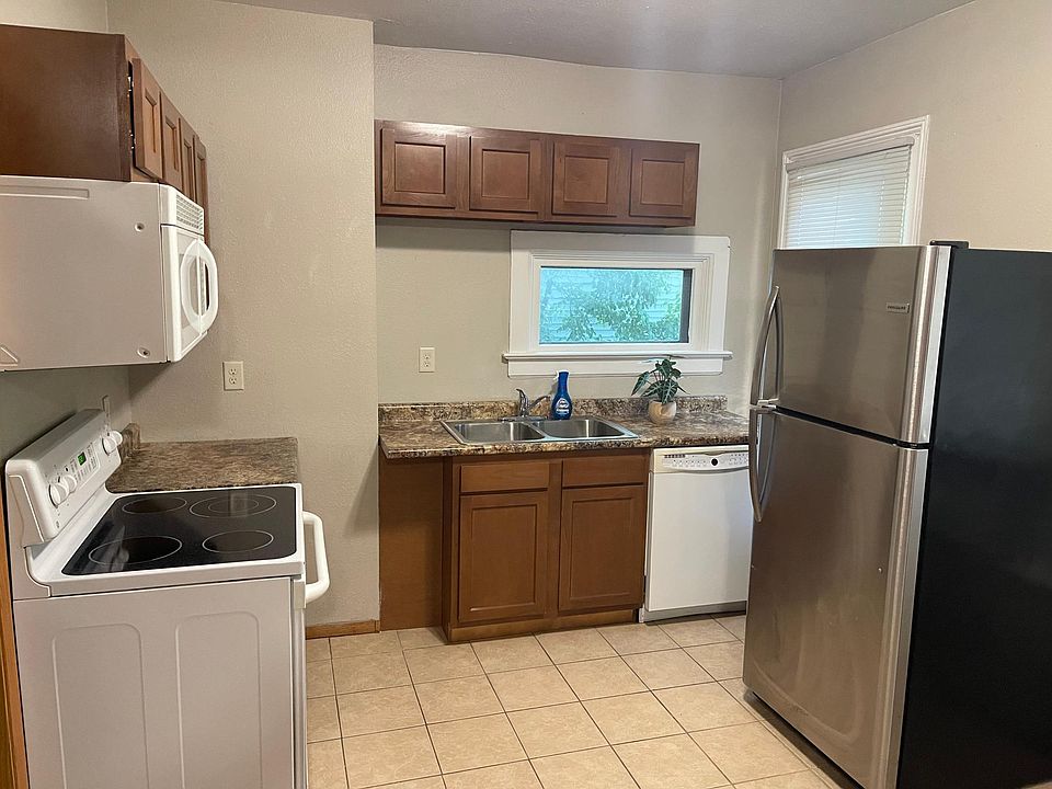 1st image of 803 W 5th St #1