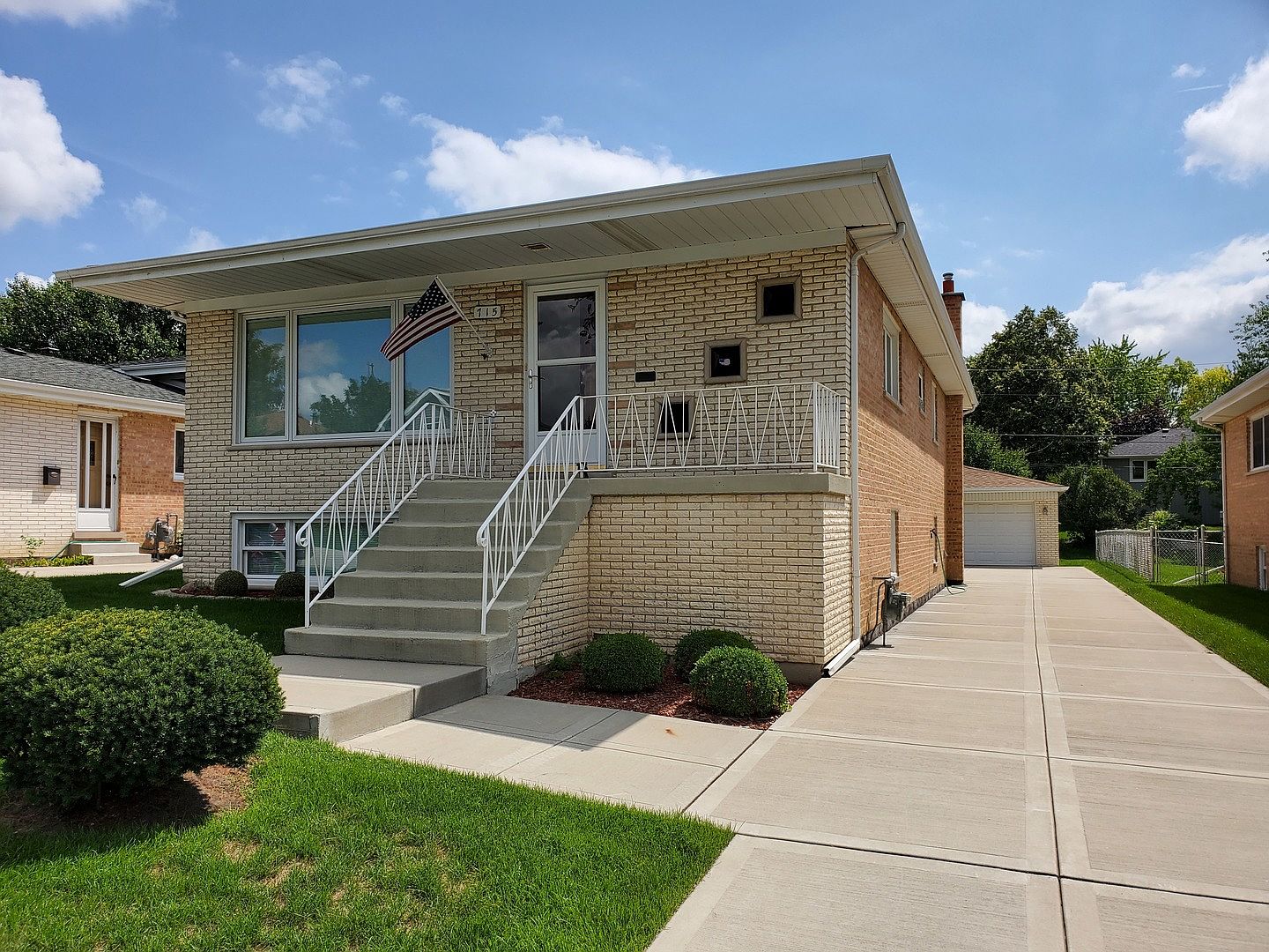715 McCarthy St, Lemont, IL 60439 Zillow