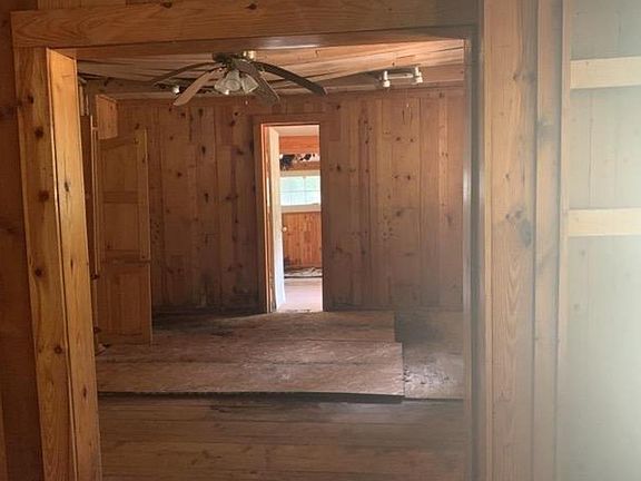 4th image of 29301 County Road 2100
