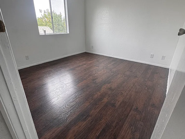 153 W 109th Pl — Photo 11