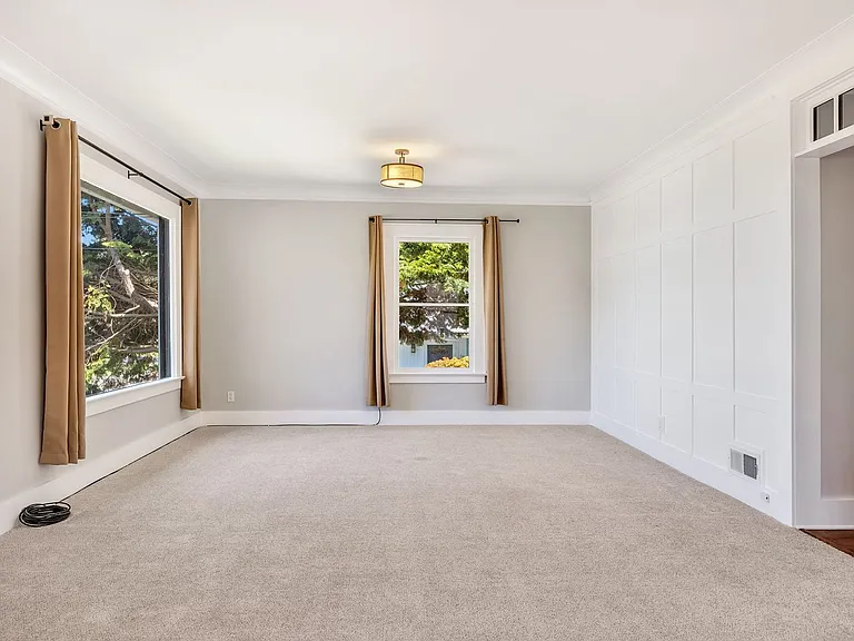 1939 Irving Ave A, Astoria, OR 97103 — Photo 12
