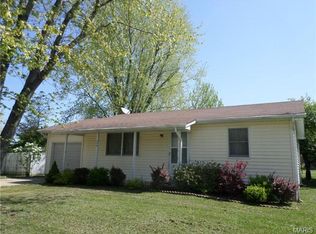 924 S Terrace Dr, Gerald, MO 63037