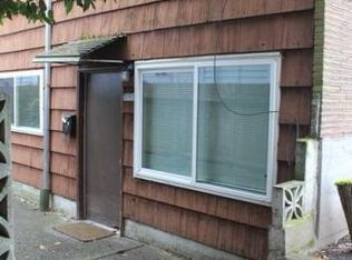 305 N 77th St, Seattle, WA 98103