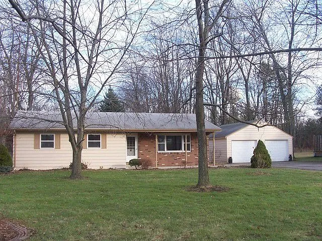 3946 Parker Rd photo 1