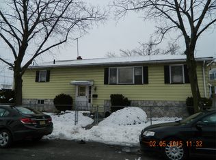 10 Victor Pl, Irvington, NJ 07111