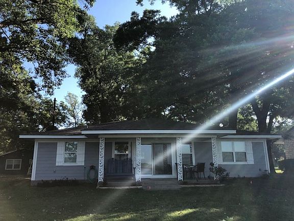 3rd image of 424 Campa Pajama Ln