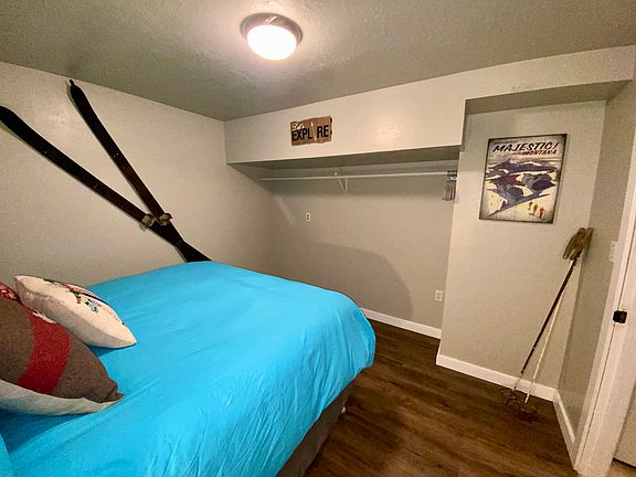 4th image of 33 Wyoming Ave #1/2