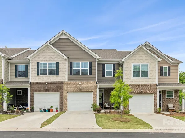 804 Gable Oak Ln, Fort Mill, SC 29708