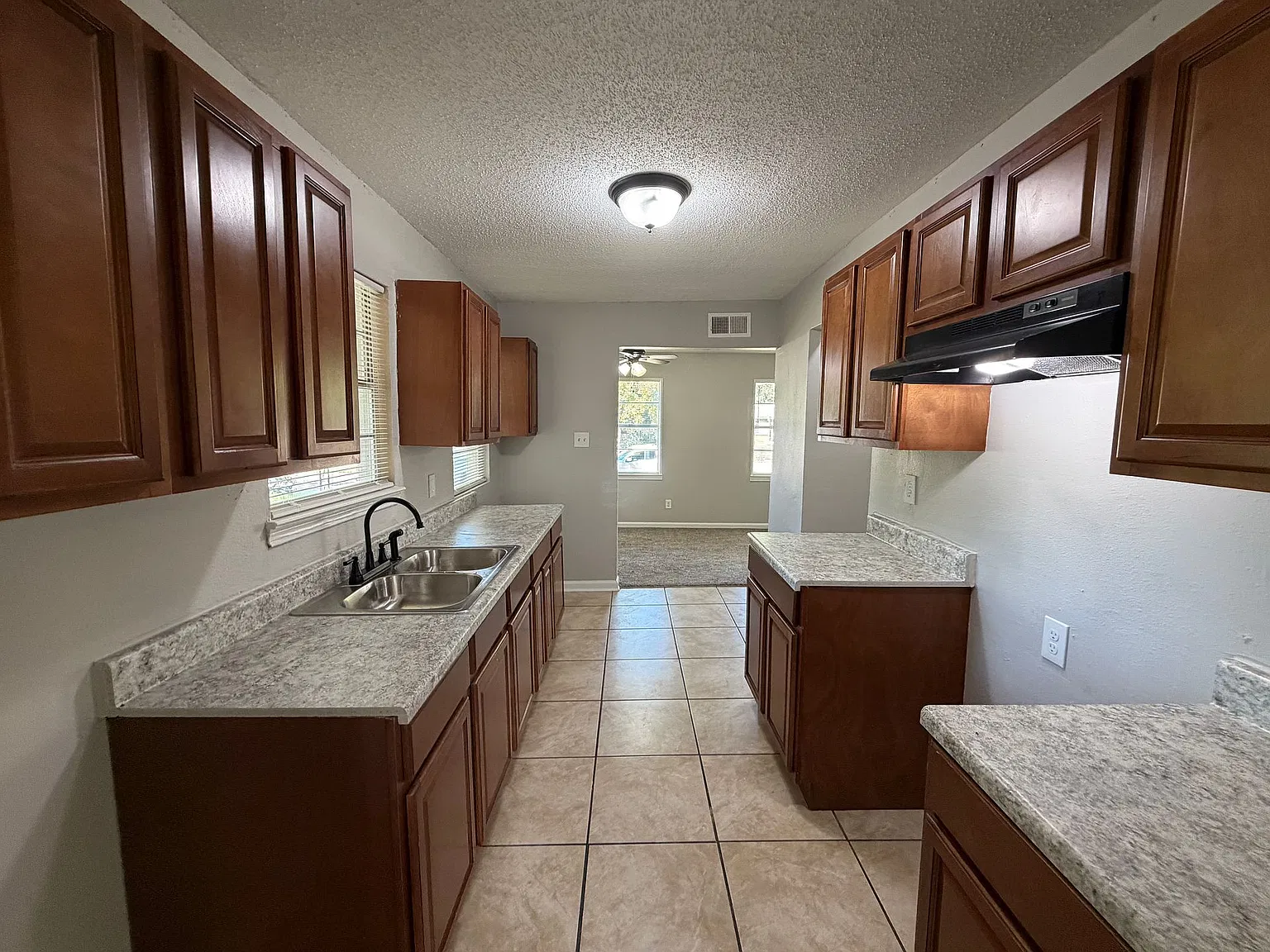 2331 Nunnelee Ave — Photo 4