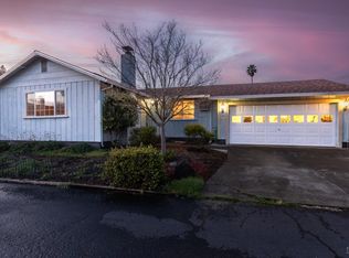 7257 Circle Dr, Rohnert Park, CA 94928