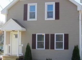 45 Chestnut Hill Rd, Millville, MA 01529