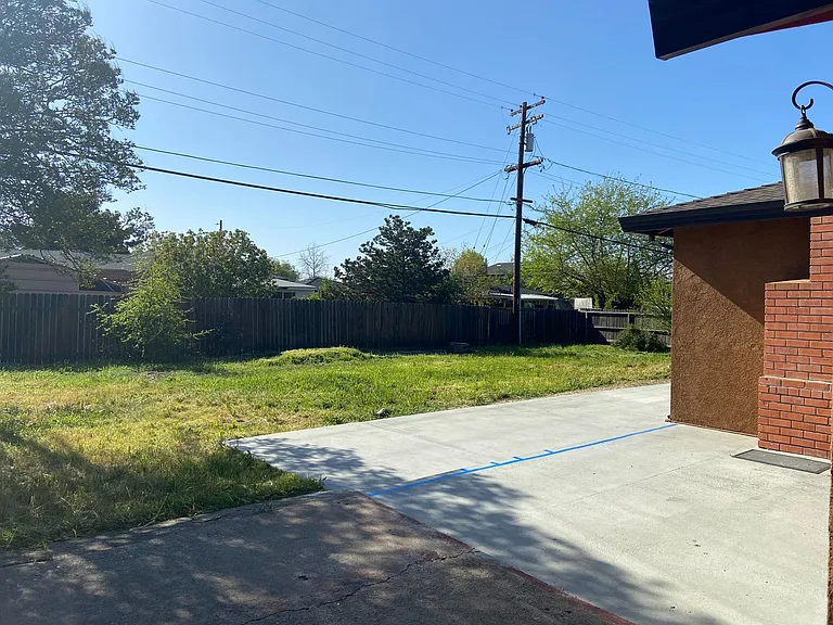 109 McKiernan Dr — Photo 18