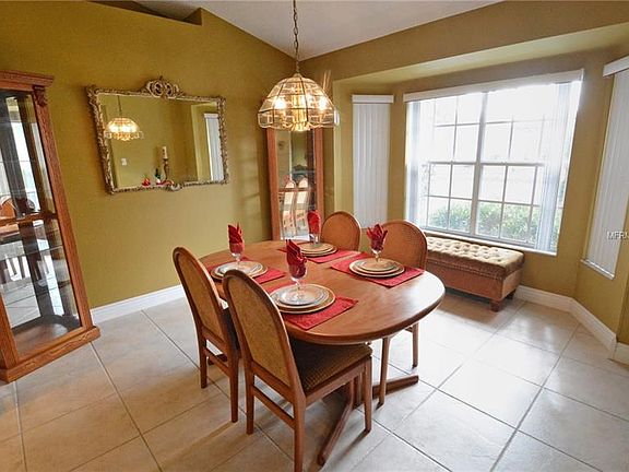 5th image of 1060 Lake Rogers Cir