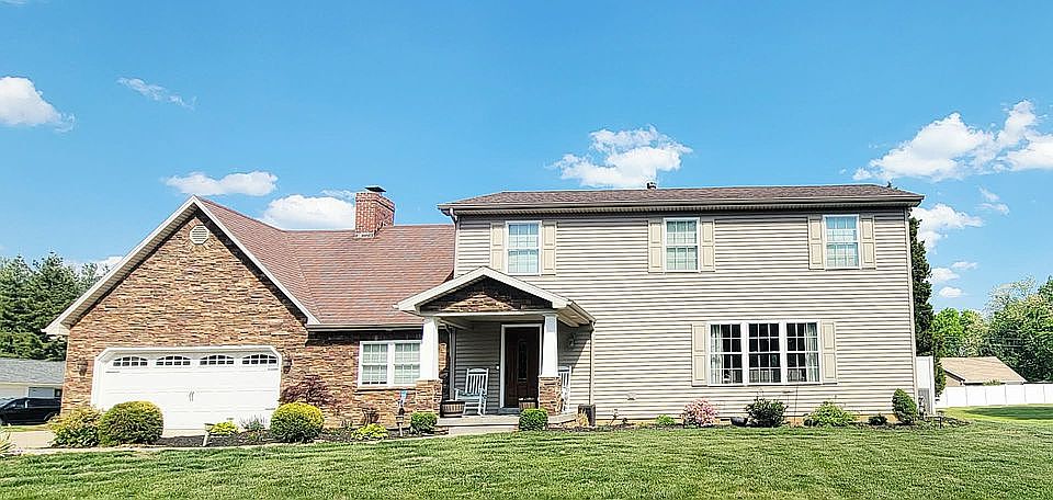 1st image of 68 Luzern Ln