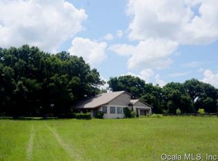 3235 NE 120th St, Anthony, FL 32617