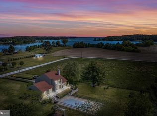 1015 Glebe View Ln, Lottsburg, VA 22511