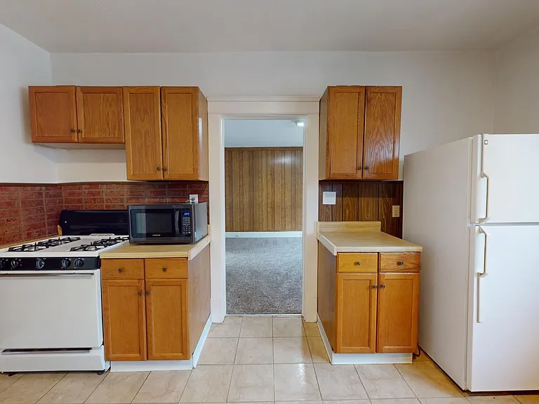 6606 Forman Ave — Photo 2