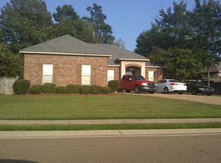 204 Turtle Ln, Brandon, MS 39047