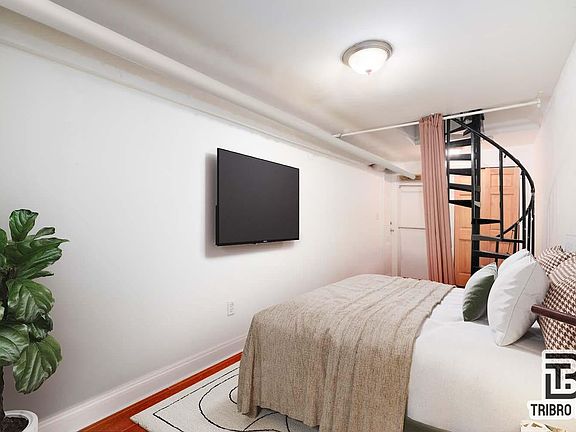 5th image of 313 E 104th St #2E