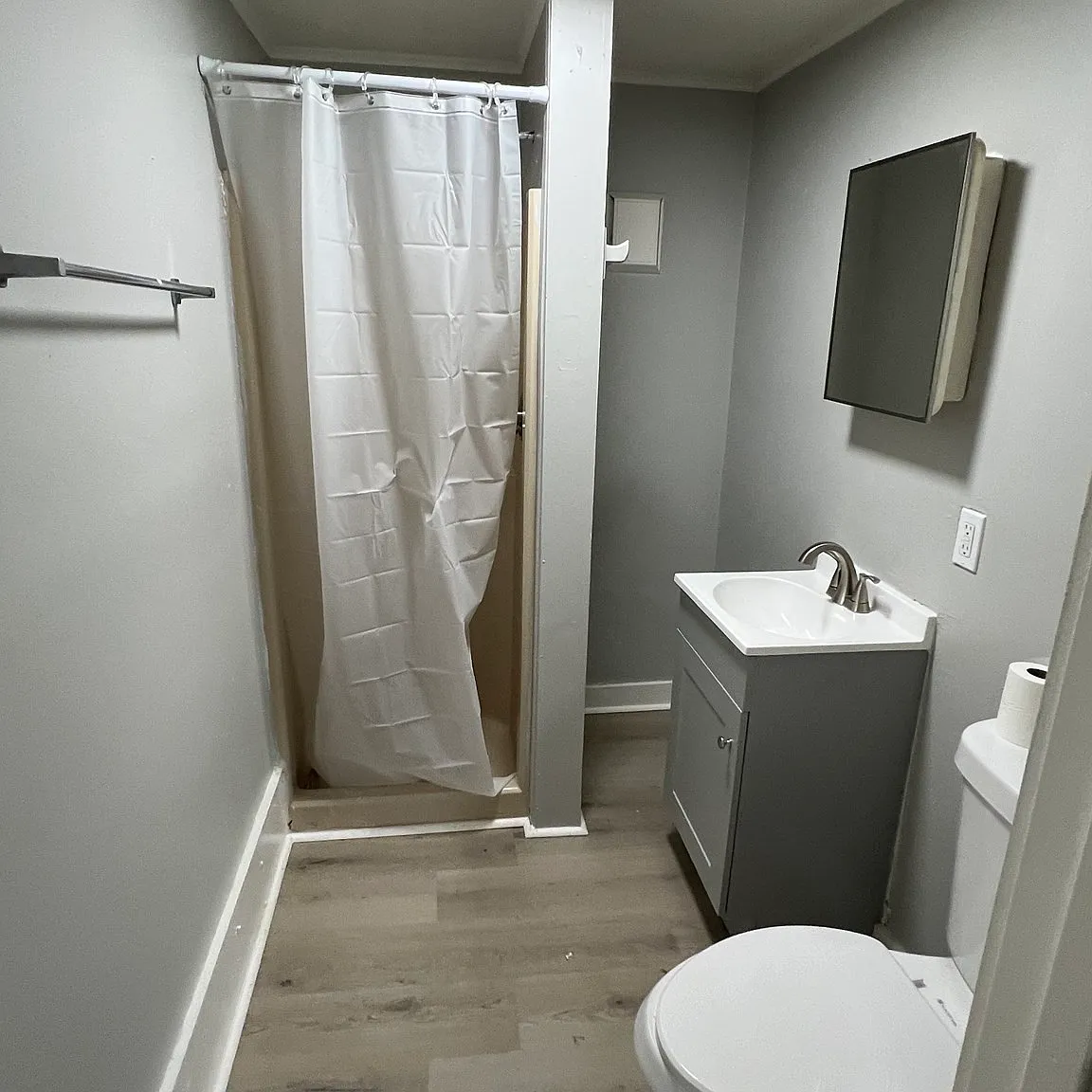 Studio, 200 sqft, $1,475 — Photo 4