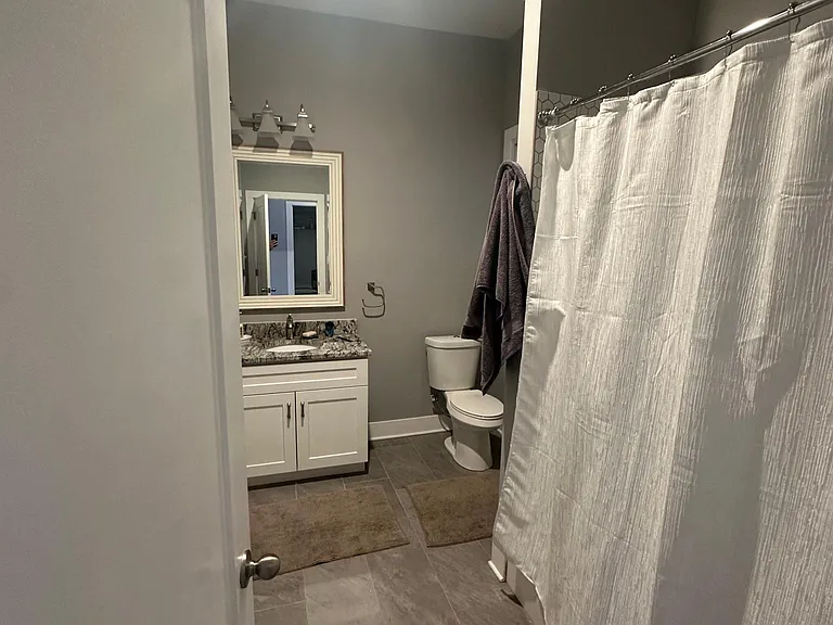 109 N Oak Park Ave #3S — Photo 11