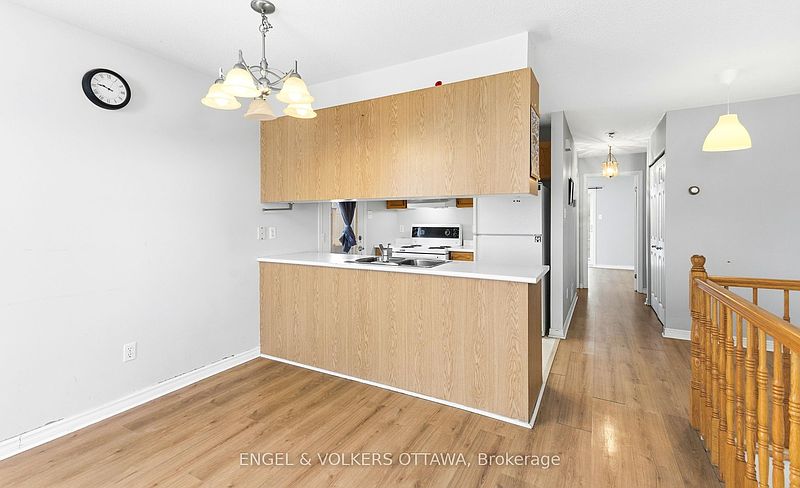 Ottawa House for rent - 3 Bedrooms — photo 8