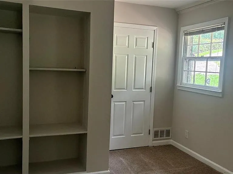 1744 Oak Ridge Way — Photo 15