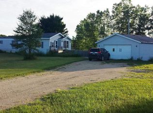 737 S Catalpa Ave, White Cloud, MI 49349