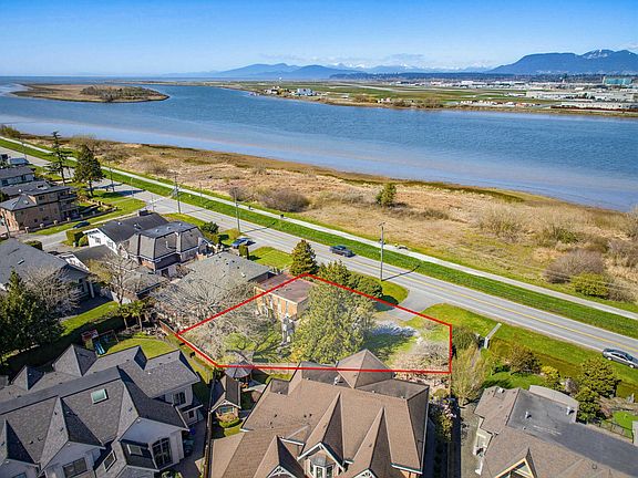 3rd image of 4440 River Rd