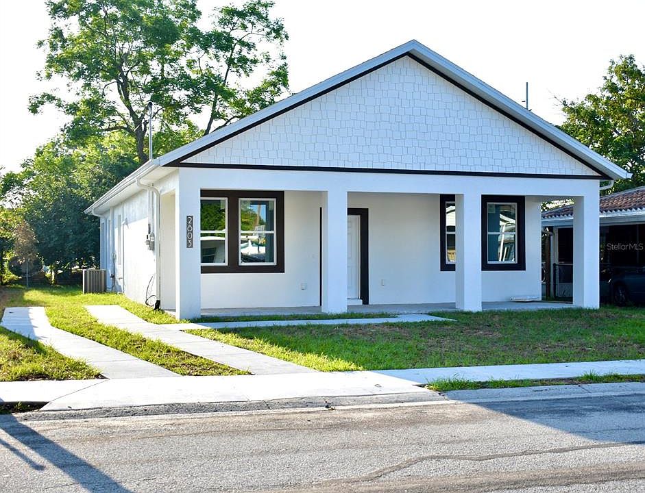 1st image of 2803 N 33rd St