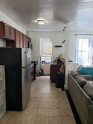 Rented by Atias Enterprises Inc | media 2