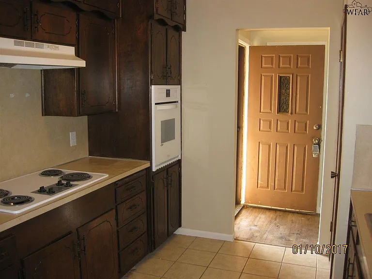 4714 Priscilla Ln — Photo 4