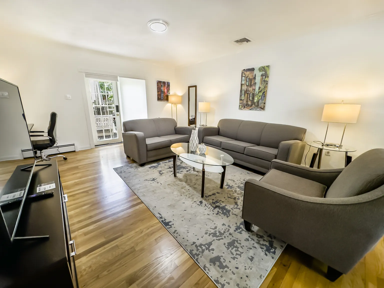 235 Cardinal Medeiros Avenue - 235 — Photo 4