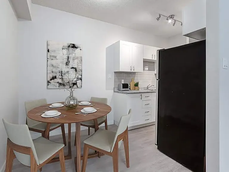 2398 Southview Dr SE — Photo 5