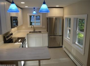 518 Crockett Ridge Rd, Norway, ME 04268