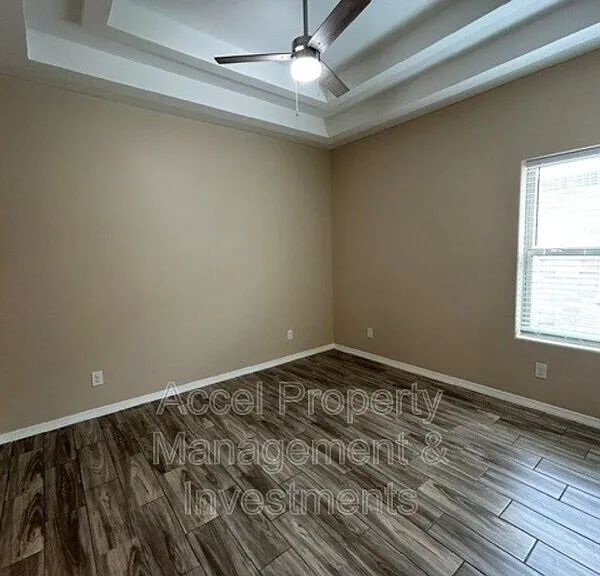 1008 W La Pointe Ave #1 — Photo 10