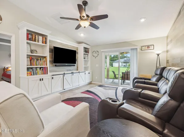 13328 SMITHWICK Lane, Jacksonville, FL 32226