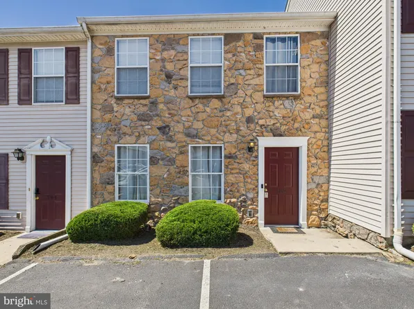 382 Cherry St #382, Red Lion, PA 17356