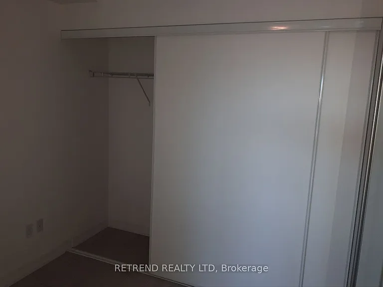 31 Tippett Rd #309 — Photo 14