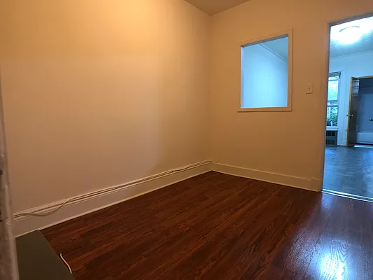 Rented by Brooklyn Ports Realty | media 7