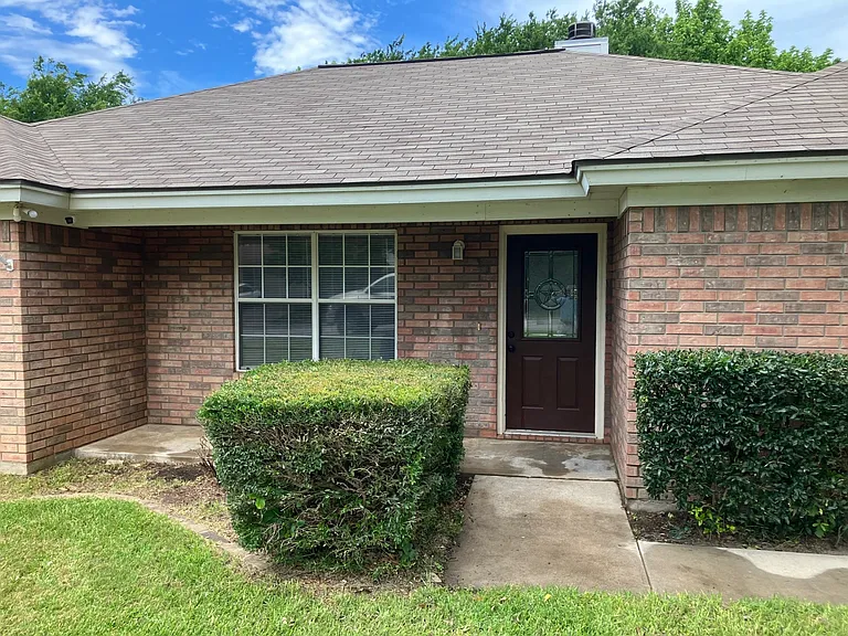 208 S Sendero Dr — Photo 7