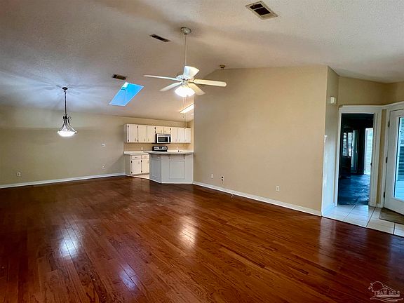 5th image of 4306 Montage Dr
