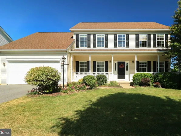 1994 Country Glenn Ln, State College, PA 16801