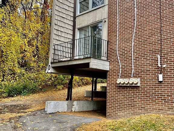4th image of 4915 W Genesee St #11619423