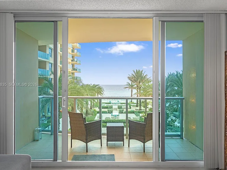 2501 S Ocean Dr #320 — Photo 2