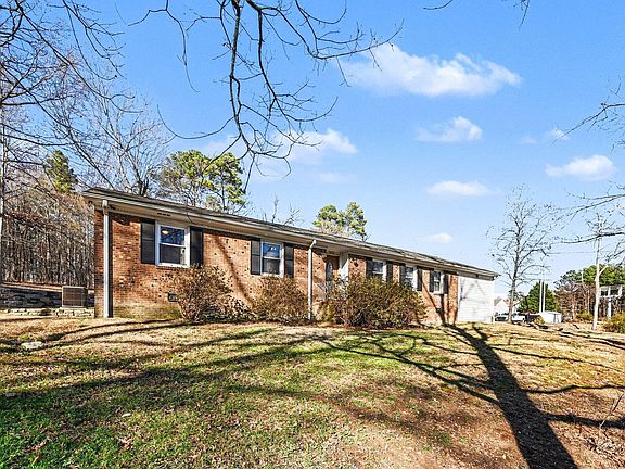 2nd image of 4223 Jane Ln