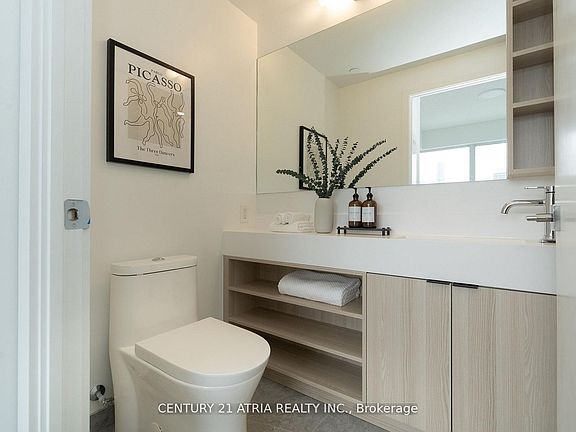 5th image of 252 Church St #3612
