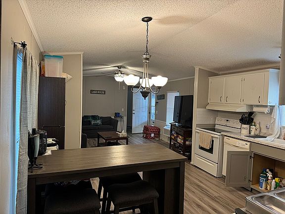 3rd image of 65637 E 257th Rd