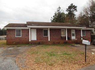 12 Kelly Dr, Seneca, SC 29678