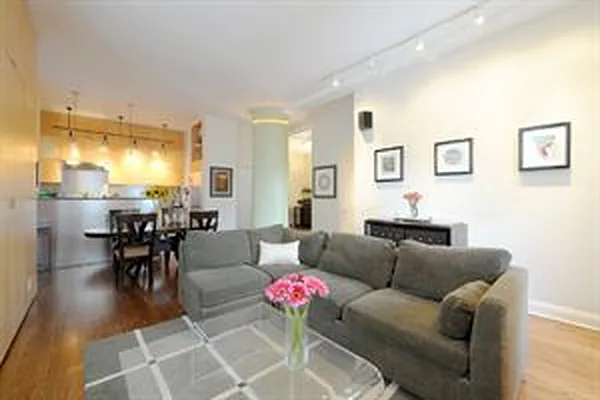 Sold by Douglas Elliman | media 15